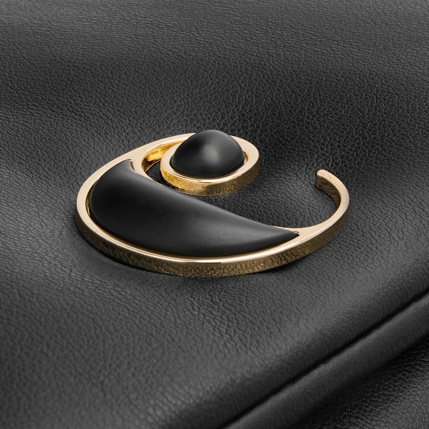Damska torebka Vivienne Black - obrazek 4