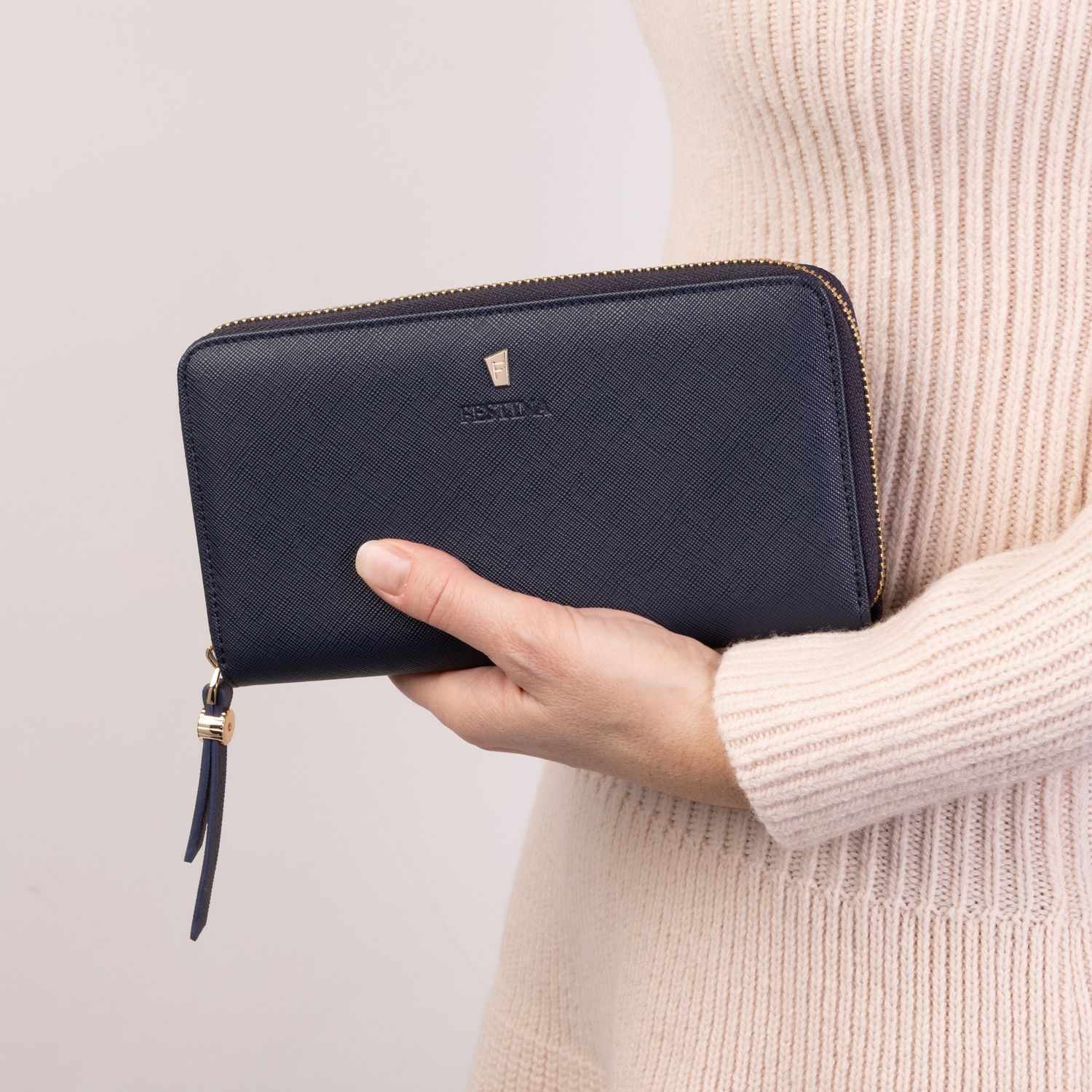 Portmonetka podrózna Mademoiselle Navy - obrazek 6