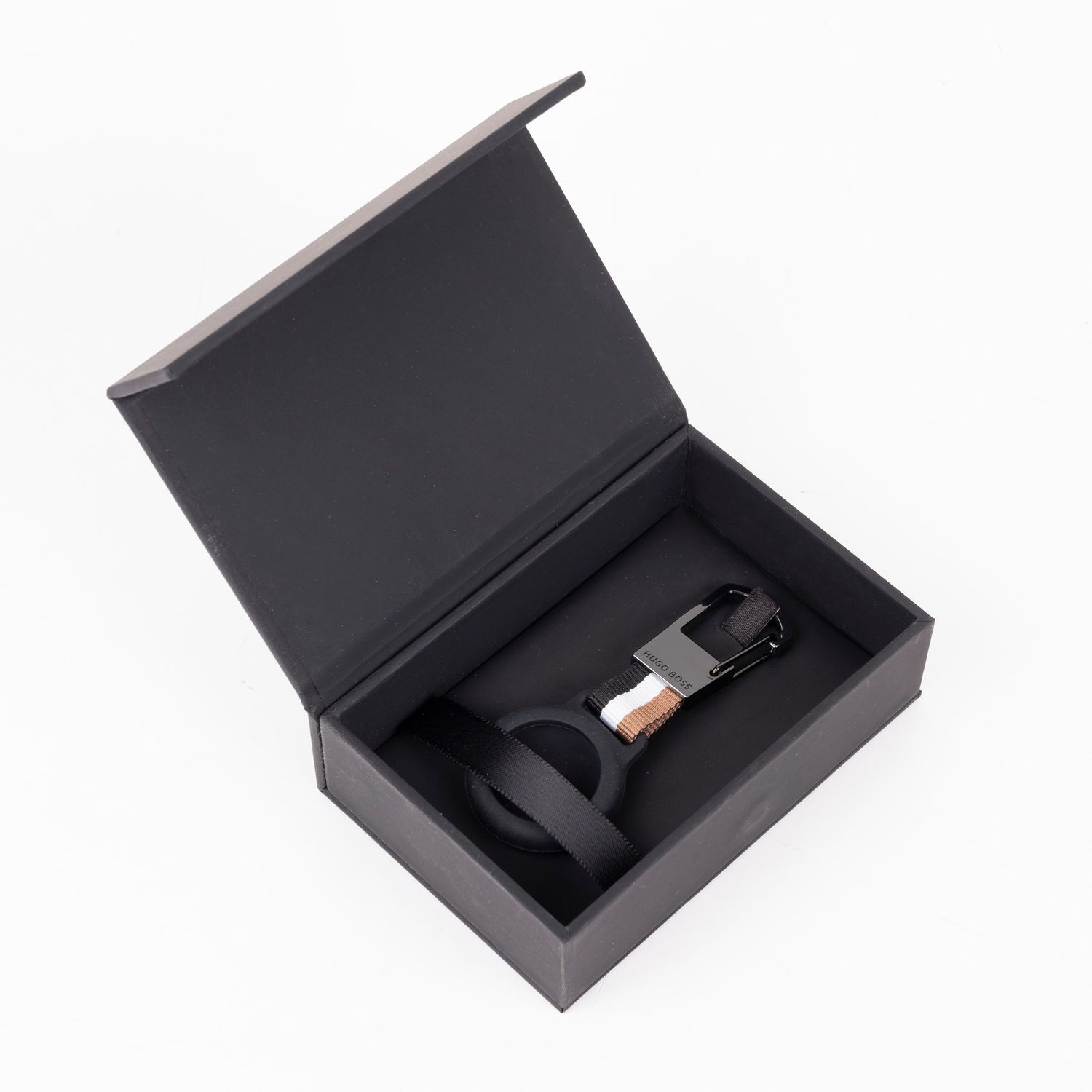 Key ring with AirTag holder Iconic - obrazek 5