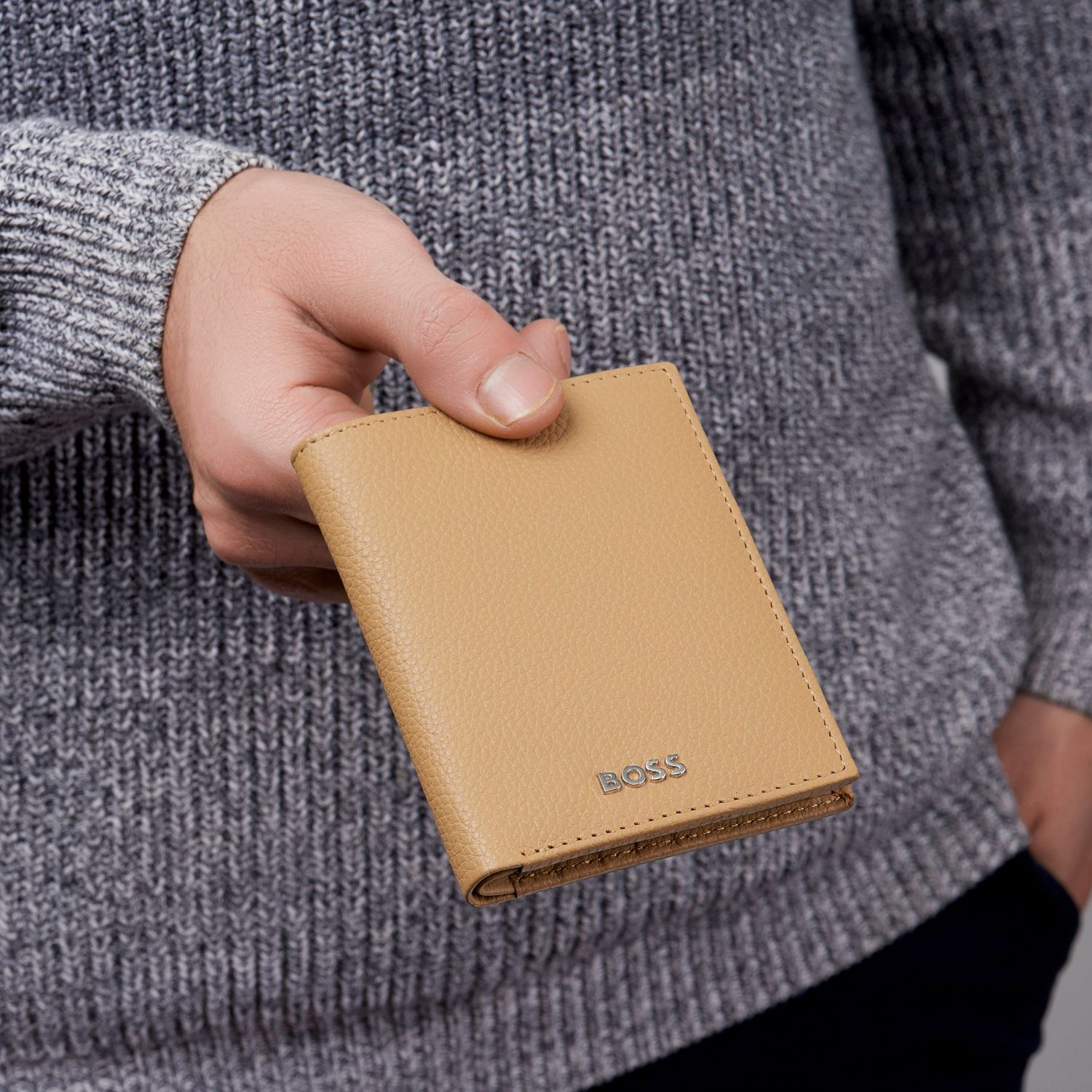 Etui na karty Classic Grained Camel - obrazek 5