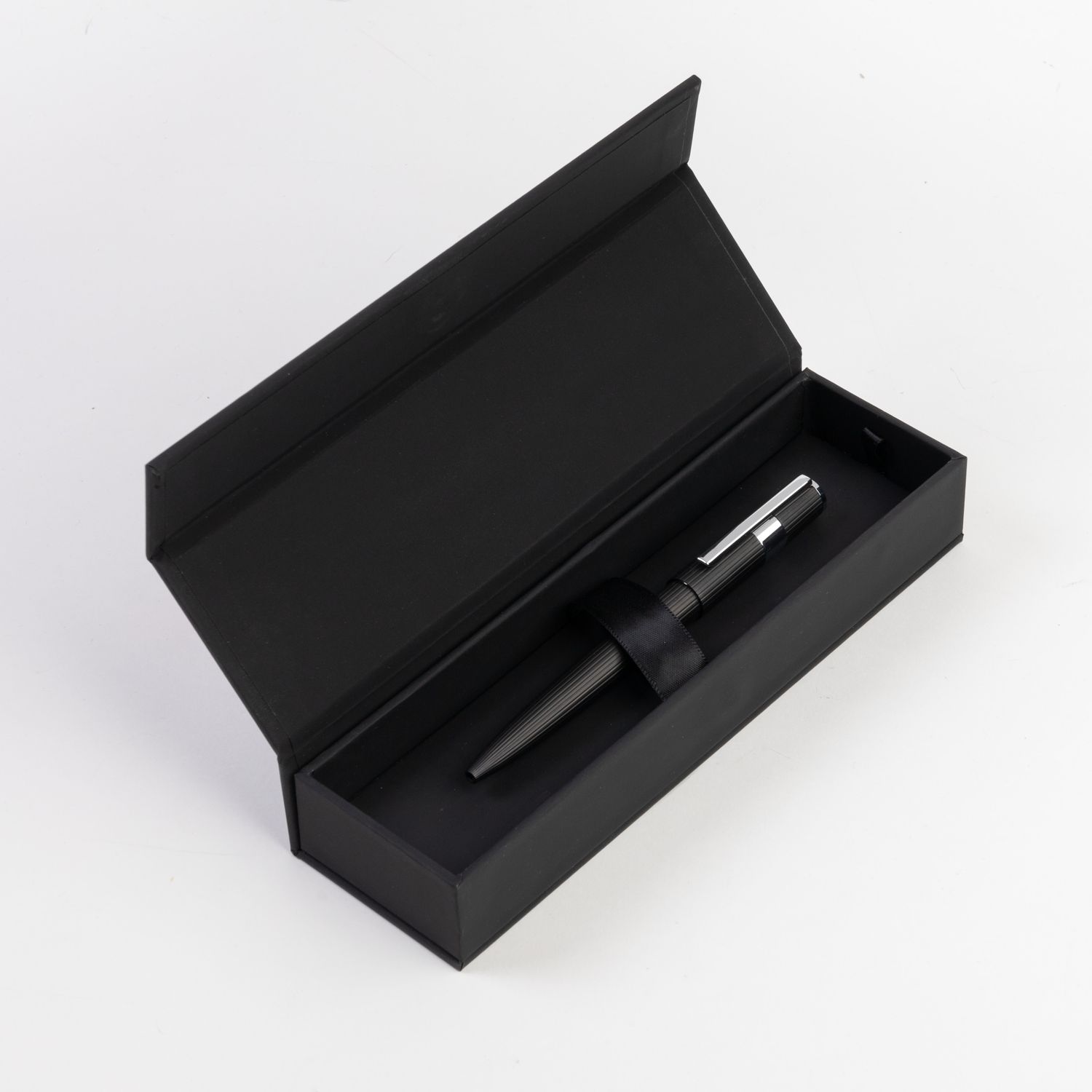 pióro kulkowe Gear Pinstripe Black / Chrome - obrazek 3