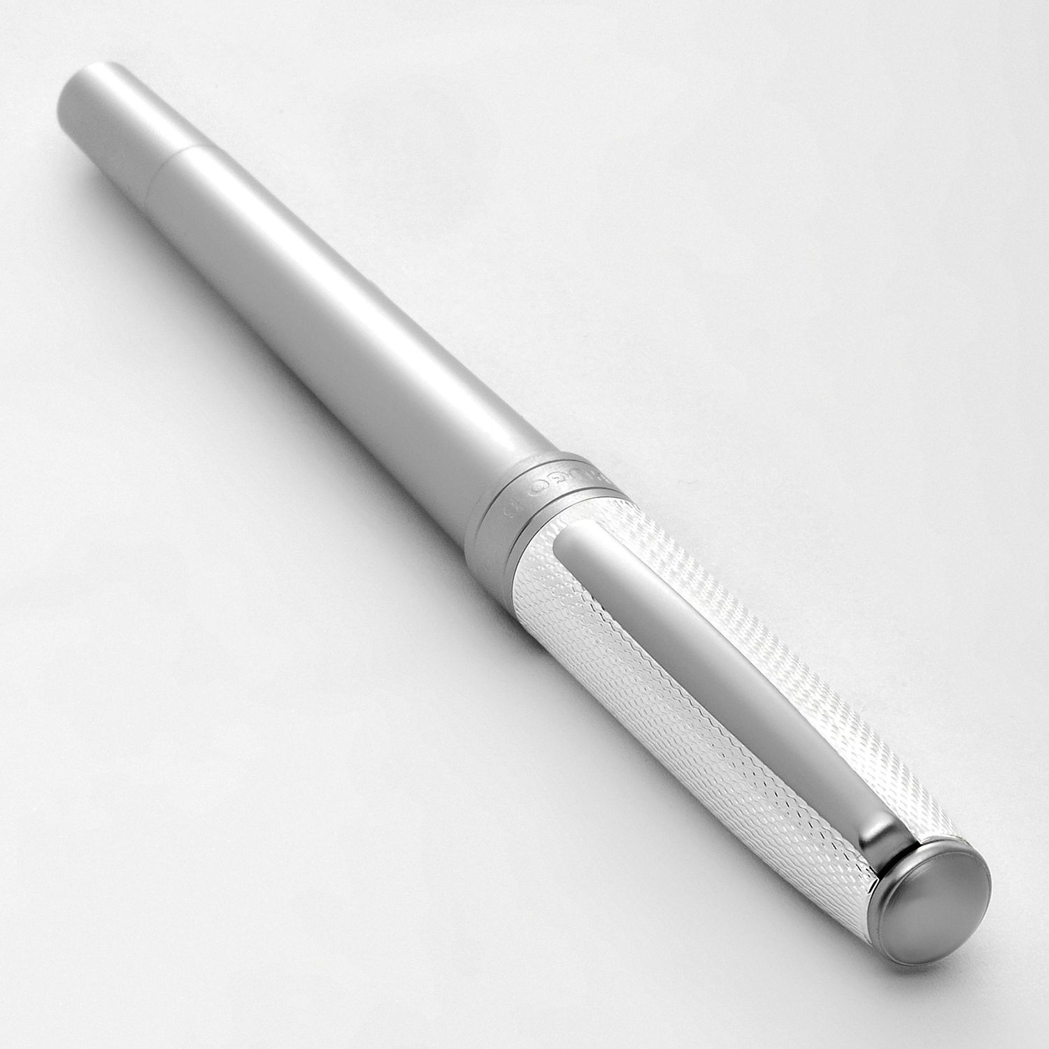 Pióro kulkowe Essential Metal Silver - obrazek 4