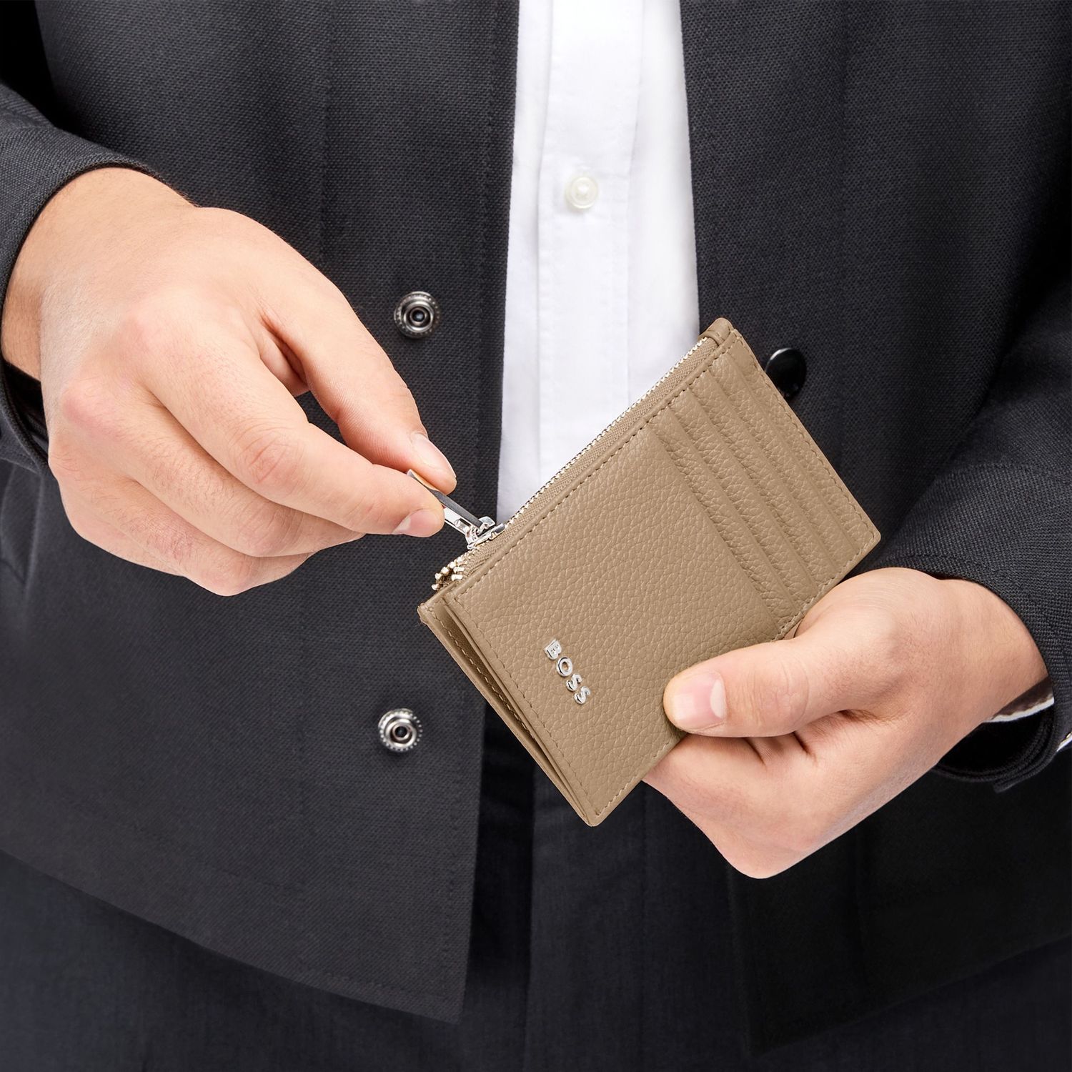 Etui na karty Classic Grained Camel - obrazek 5