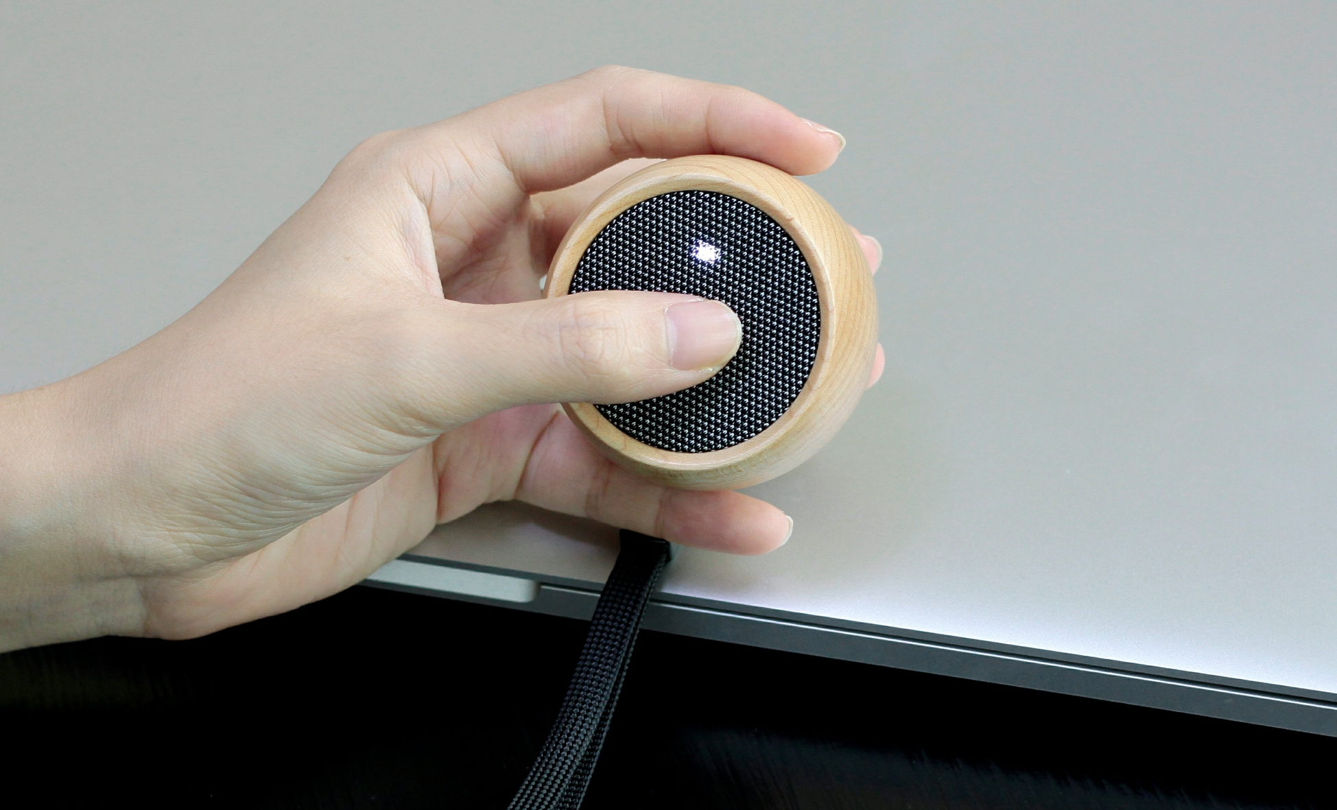 Głośnik Bluetooth Tumbler Selfie Maple - obrazek 5