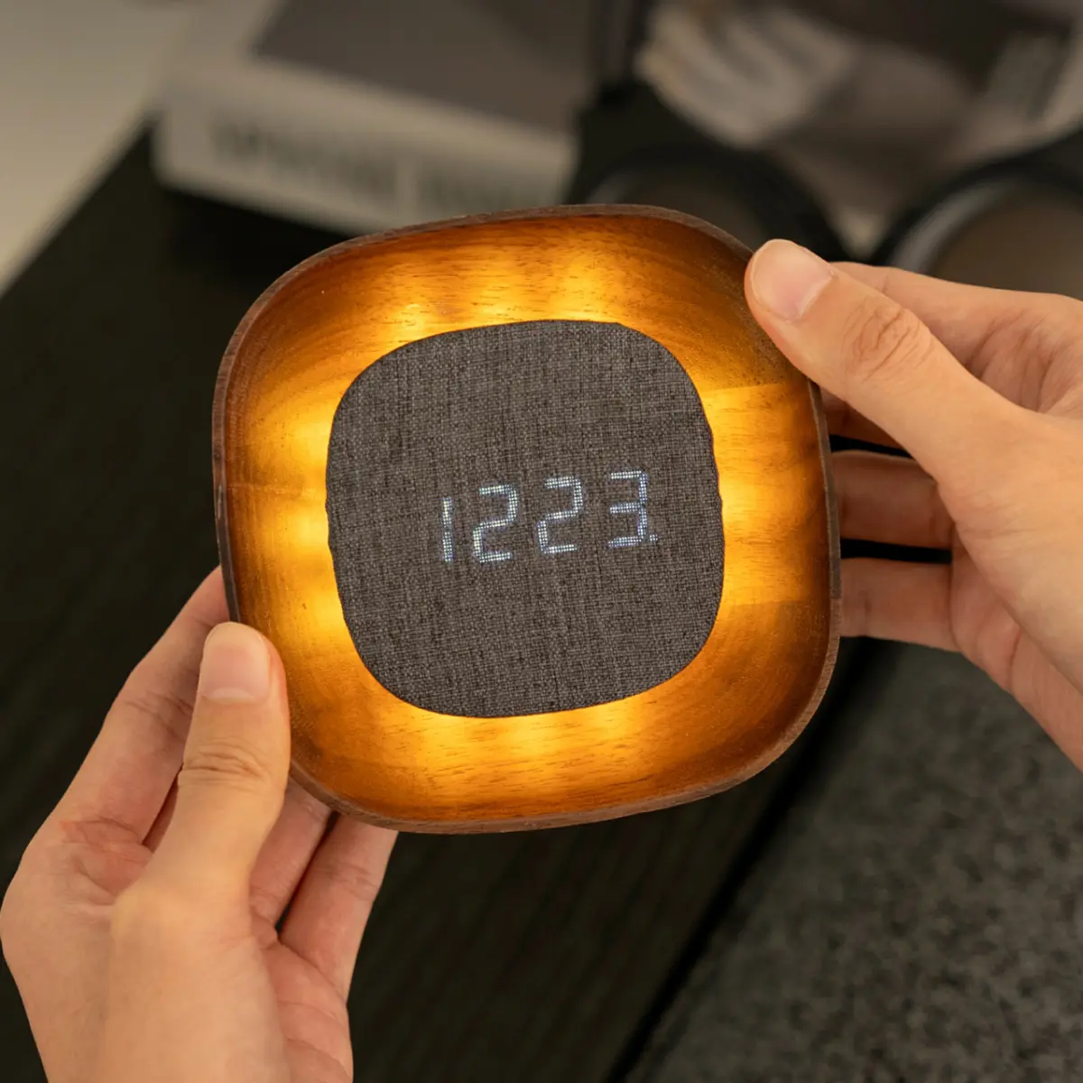Budzik Lumos Square Walnut - obrazek 6