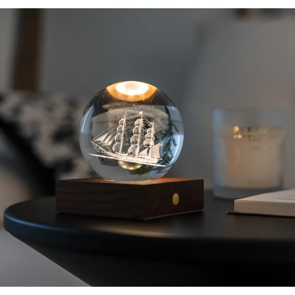 Lampa Amber Crystal 3D laser / Kolekcja sportowa: Żaglówka - obrazek 6