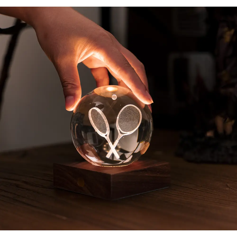 Lampa Amber Crystal 3D laser / Kolekcja sportowa: Rakieta tenisowa - obrazek 2