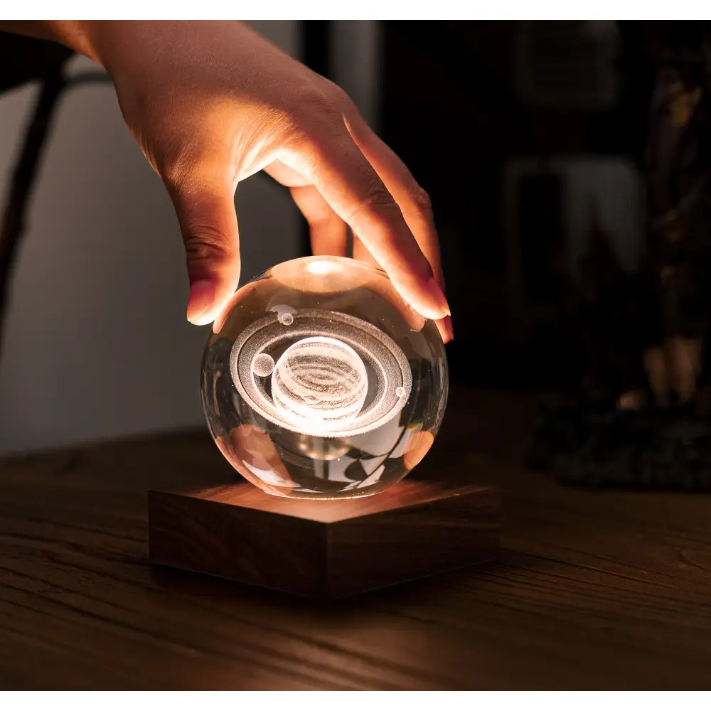 Lampa Amber Crystal 3D laser / Kolekcja kosmiczna: Saturn - obrazek 2