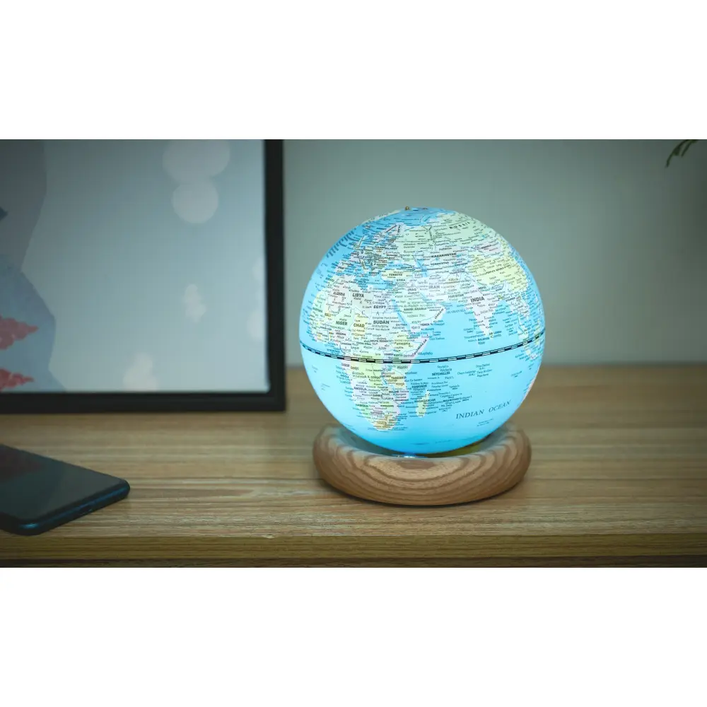 Mini Lampa Atlas Globe Lightblue White Ash base - obrazek 10