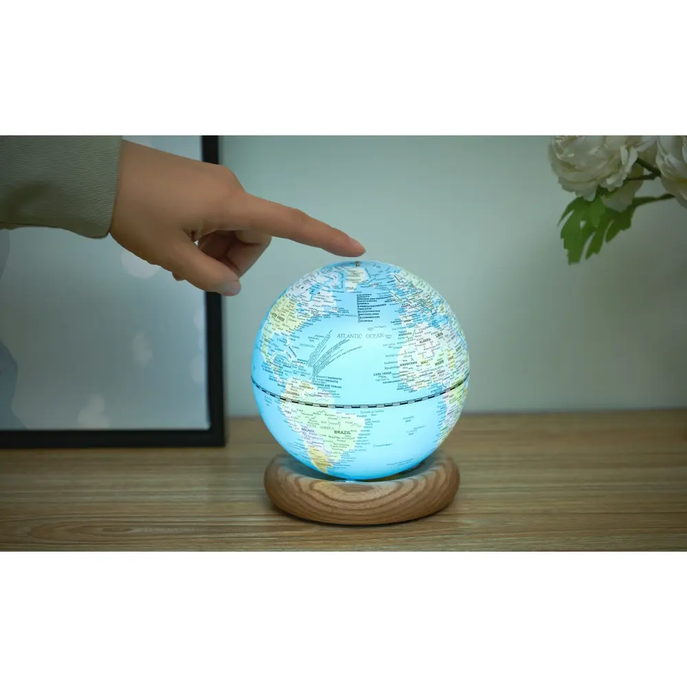 Mini Lampa Atlas Globe Lightblue White Ash base - obrazek 12
