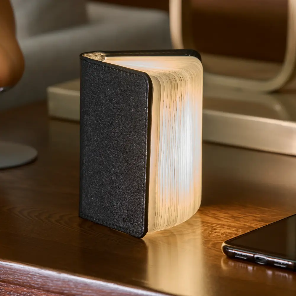 Duża lampa książka Smart Book Black - wykończenie włókno skórzane - obrazek 9