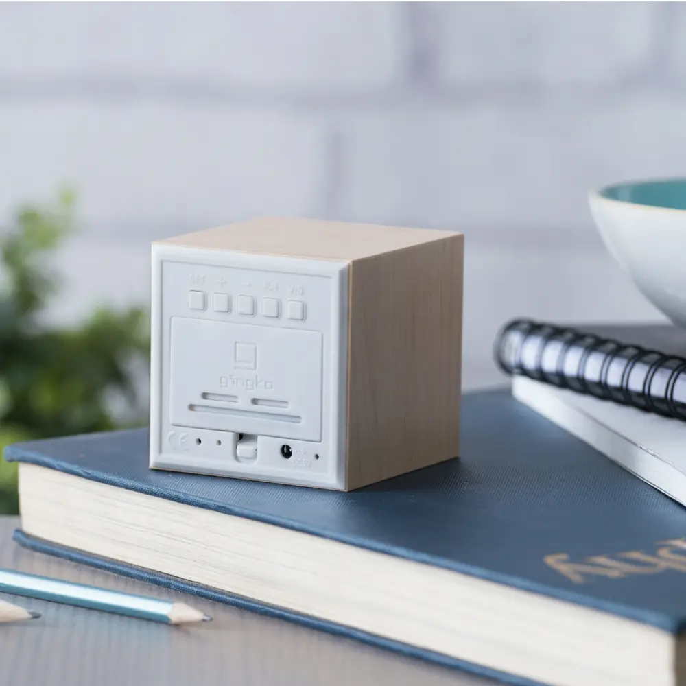 Budzik Wooden Cube Click Klon / Pomarańczowy - obrazek 6