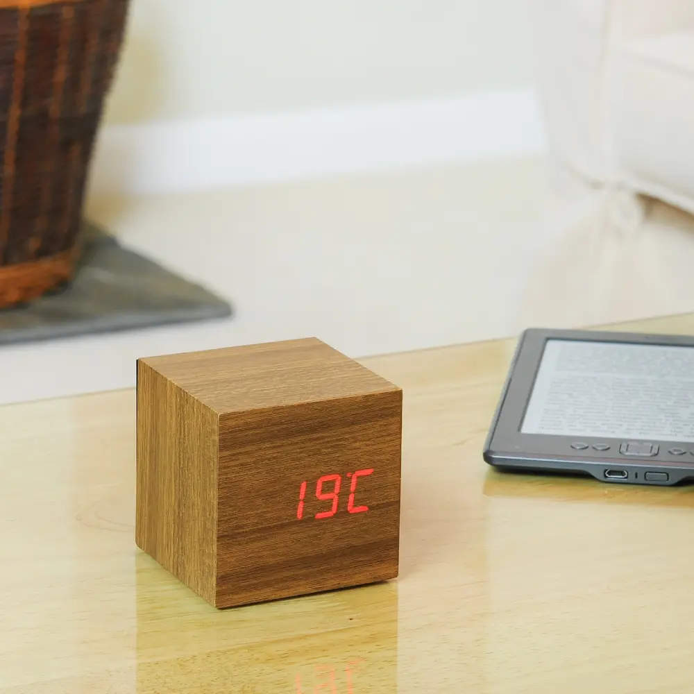 Budzik Wooden Cube Click Teak / Czerwony - obrazek 4
