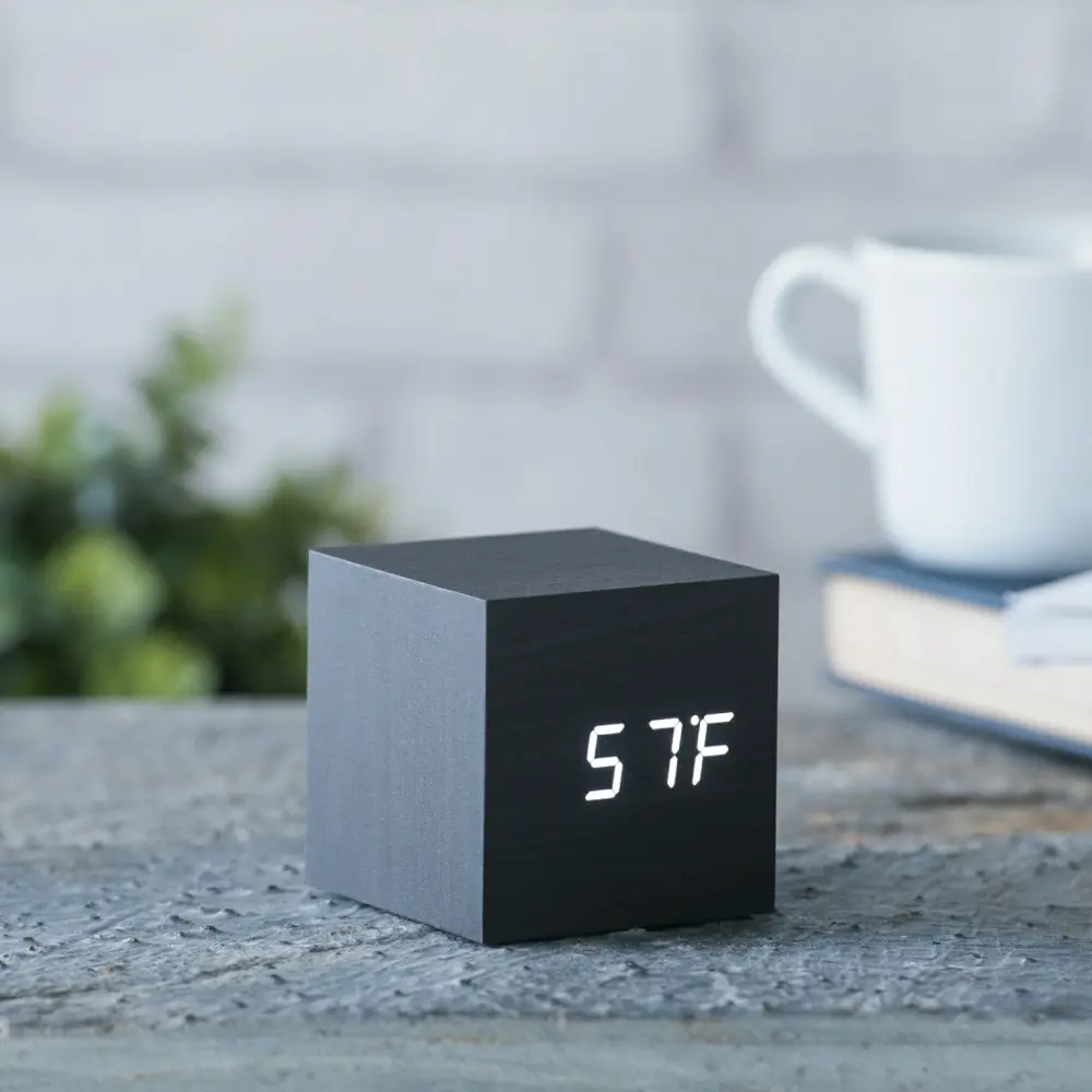 Budzik Wooden Cube Click Czarny / Biały LED - obrazek 2
