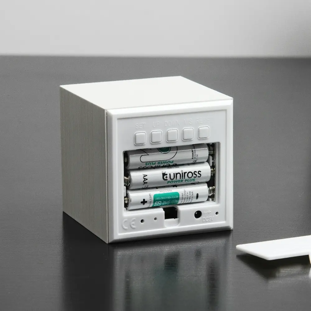 Budzik Wooden Cube Click Biały / Biały LED - obrazek 3