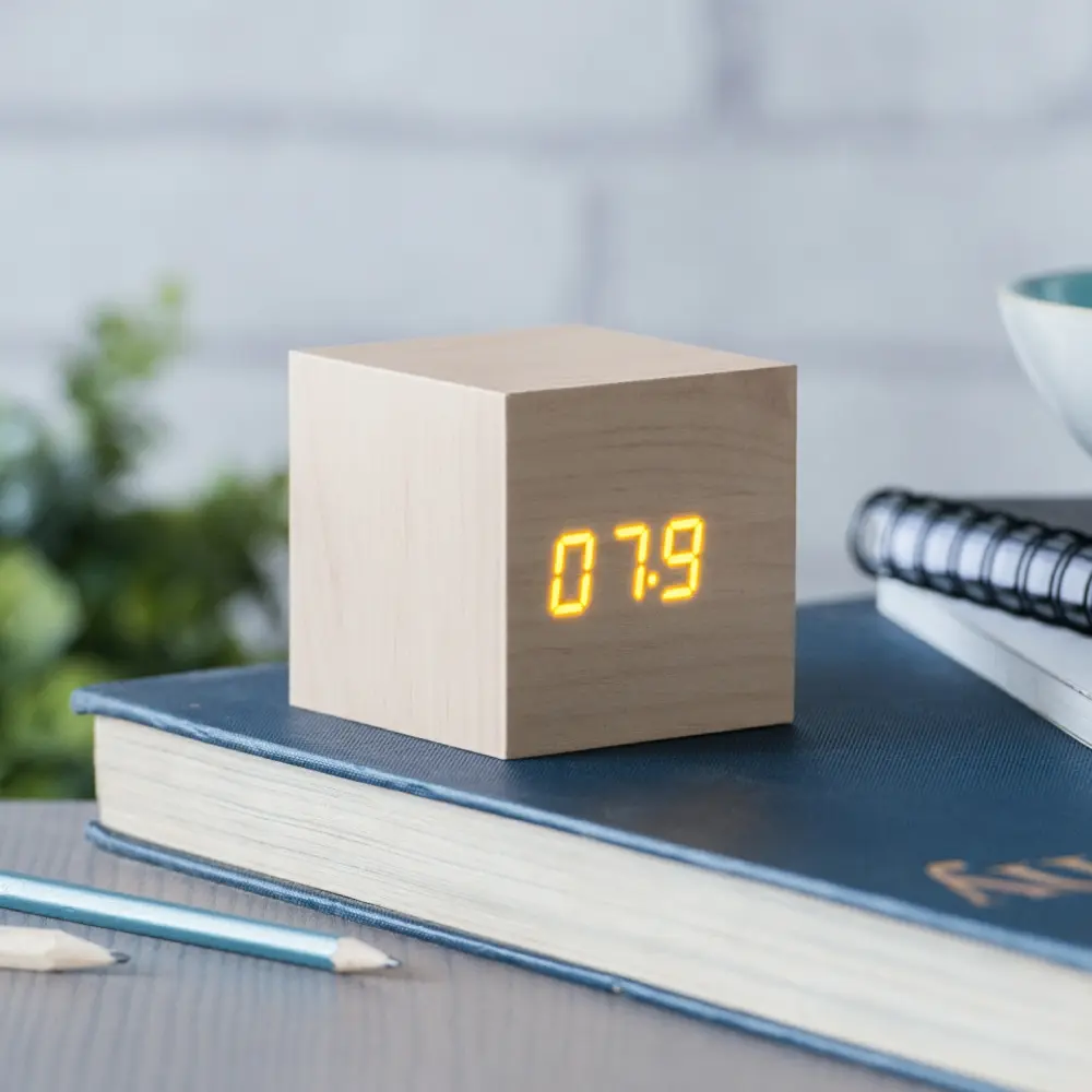Budzik Wooden Cube Click Klon / Pomarańczowy - obrazek 3