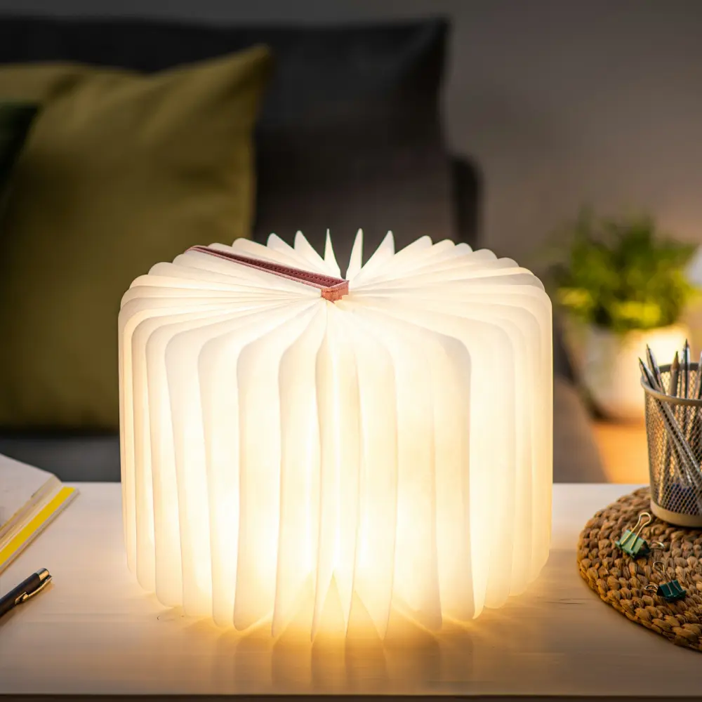 Duża lampa książka Smart Book Blush Pink - wykończenie tkaniną - obrazek 8