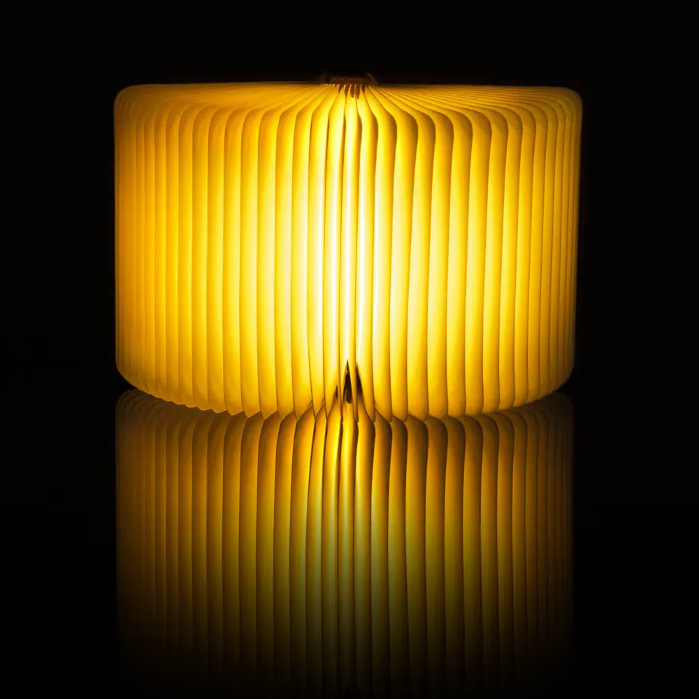 Duża lampa książka Smart Book Maple - wykończenie naturalne drewno - obrazek 5
