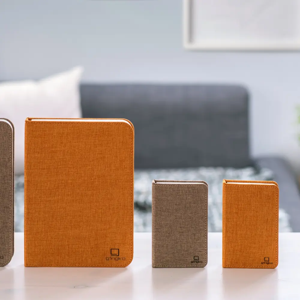 Mini Lampa książka Smart Book Coffee Brown - wykończenie tkaniną - obrazek 5