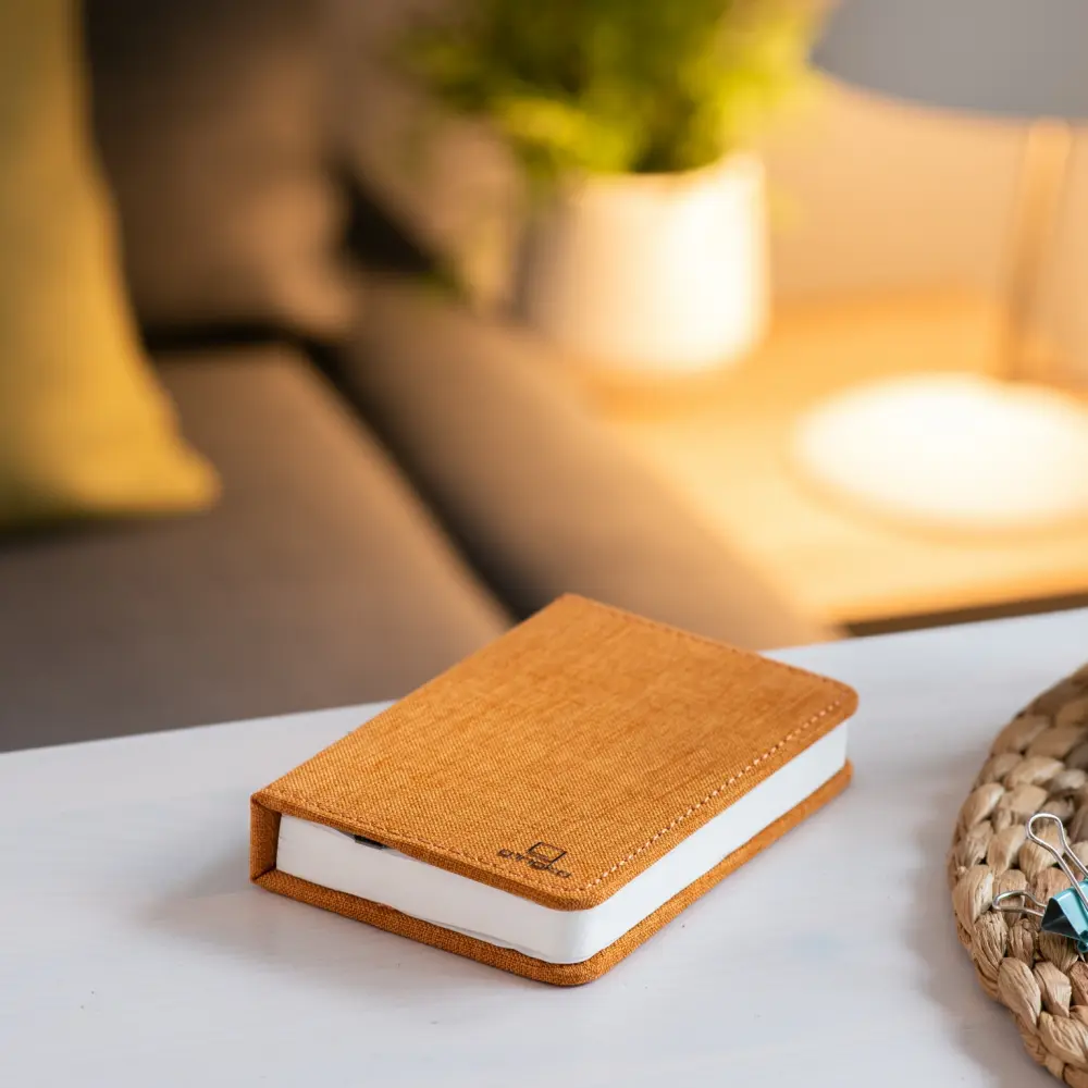 Mini Lampa książka Smart Book Harmony Orange - wykończenie tkaniną - obrazek 3