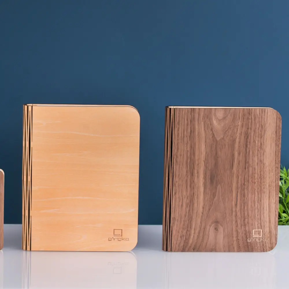 Duża lampa książka Smart Book Walnut - wykończenie naturalne drewno - obrazek 15
