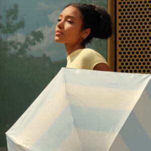 Parasol Compact Stripes Sun & Rain Jasno niebieski - Thumbnail Image 2