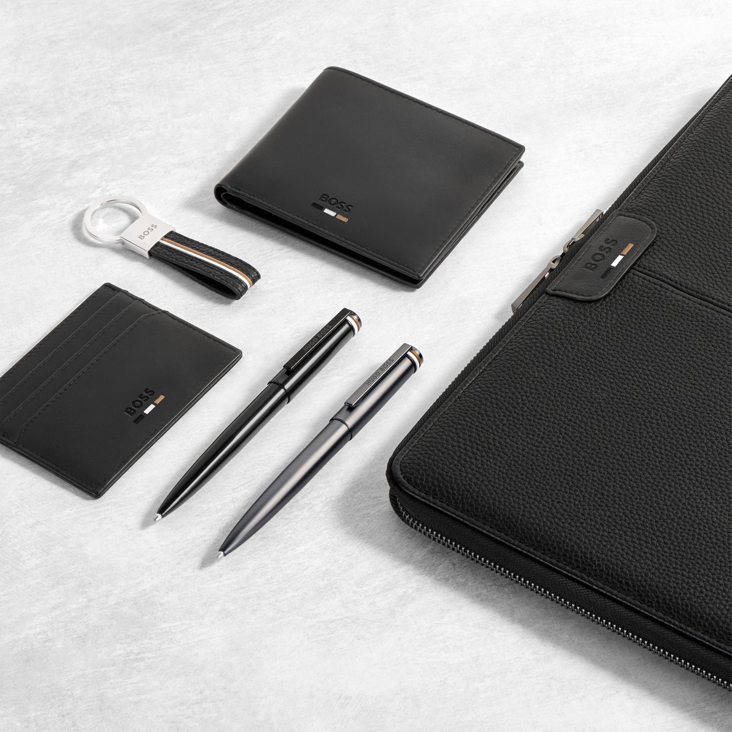 Breloczek na klucze Iconic Black - obrazek 4